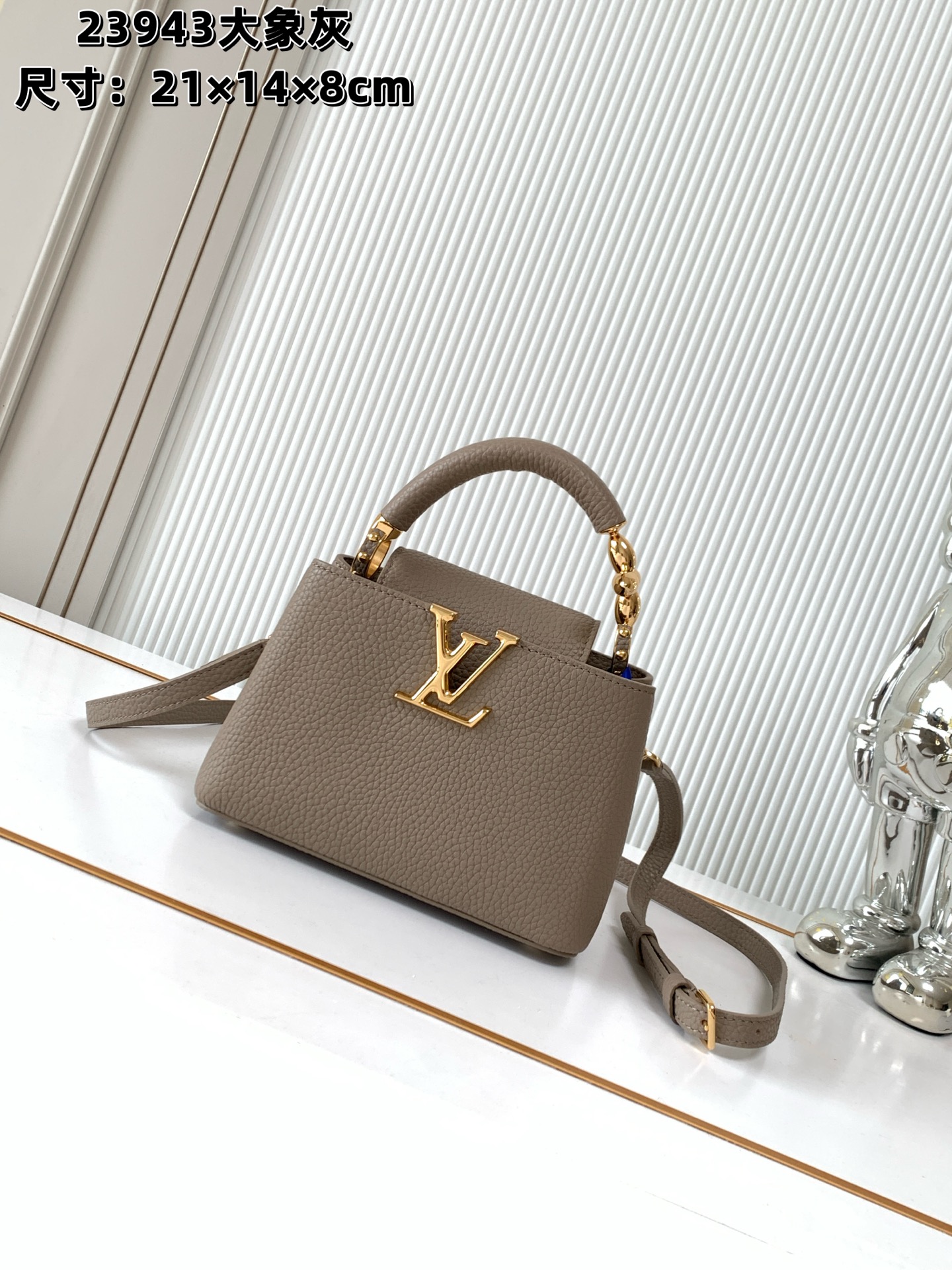 Louis Vuitton LV Classic Handbag Premium Canvas Crossbody Strap Fashion Statement Premium Quality